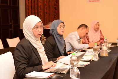 Setiausaha dan Timbalan Setiausaha Suruhanjaya Pelantikan Kehakiman dan Pegawai Undang-undang Mahkamah