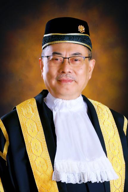 YAA Dato` Wan Ahmad Farid Bin Wan Salleh