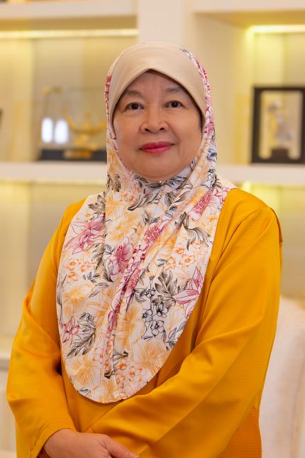 YAA Datuk Hajjah Azizah binti Haji Nawawi