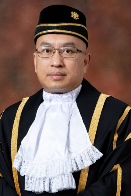 YA Tuan Budiman Lutfi bin Mohamed